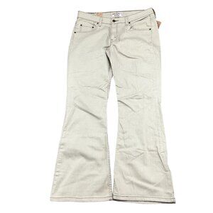 Levis Signature Jeans Women 14M 36W‎ x 31L Miss Beige Bootcut Cotton Stretch NWT